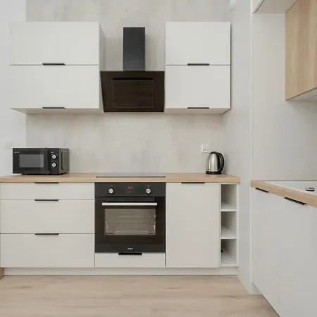 Dmowskiego Kepa Mieszczanska With Free Garage By Renters Appartement *