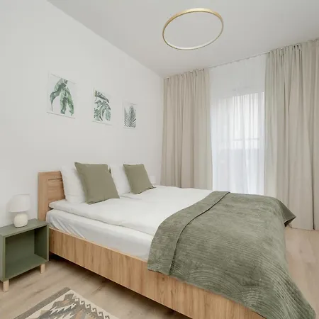 Appartement Dmowskiego Kepa Mieszczanska With Free Garage By Renters Wrocław